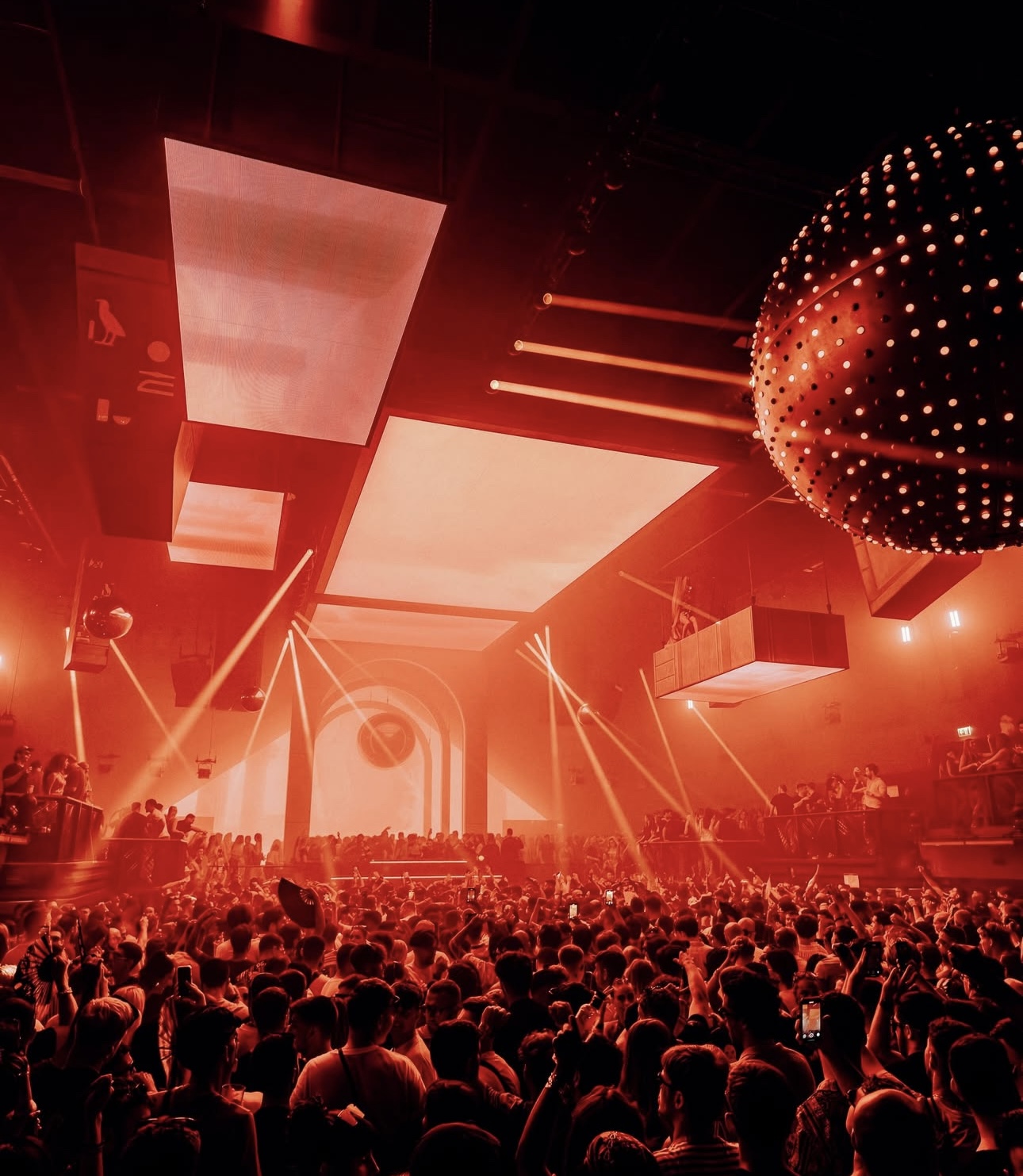 PARADISE - SANDS OF SOLARIS SIDE LASER PROJECTION